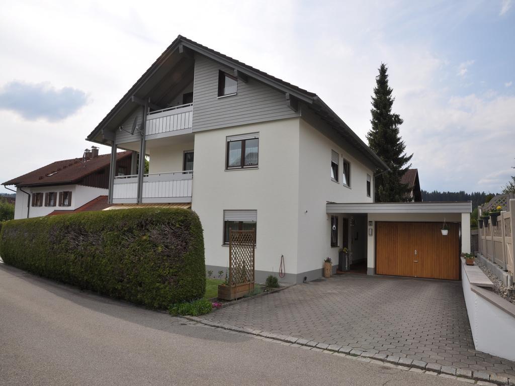 Lore Apartment
